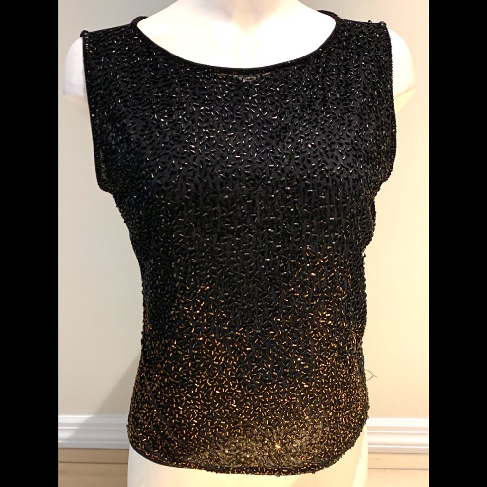 ESCADA STUNNING TOP